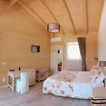 Nikolas' Valley 3*