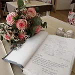 Nikolas' Valley לינה וארוחת בוקר Cornuda