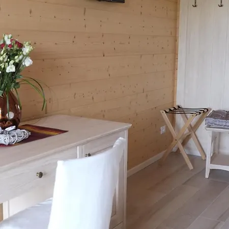 Nikolas' Valley Cornuda