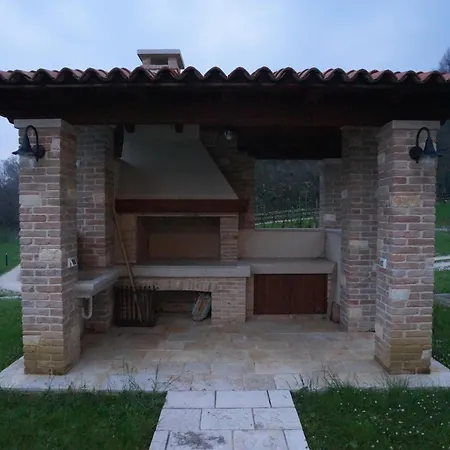 Bed and breakfast Nikolas' Valley 3*