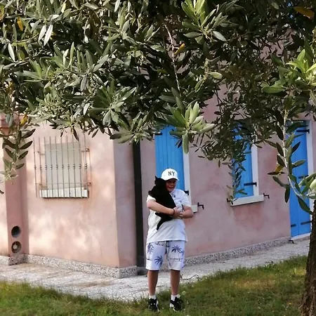 Nikolas' Valley فندق مبيت وإفطار