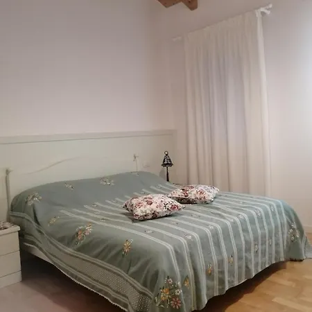 Couette-café Nikolas' Valley 3*