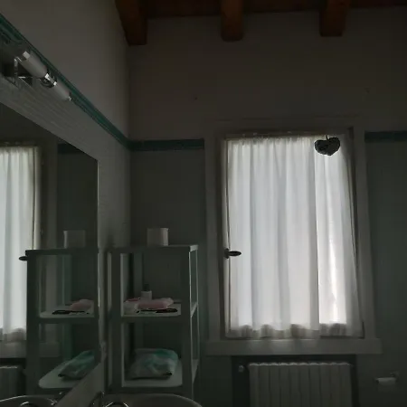 Nikolas' Valley Couette-café