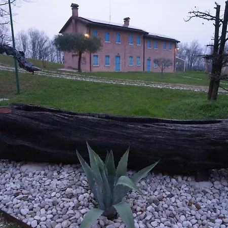 Bed & Breakfast Nikolas' Valley Cornuda