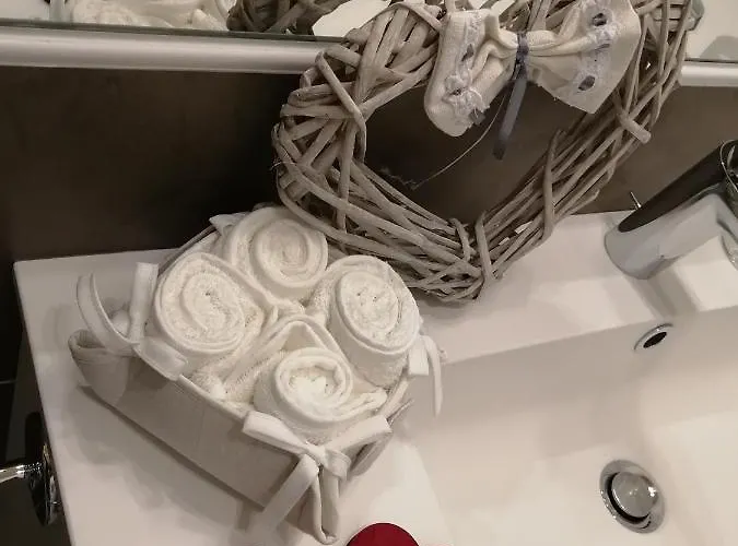 Nikolas' Valley Couette-café