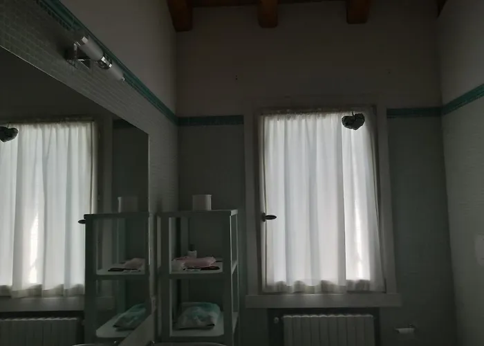 Nikolas' Valley Couette-café