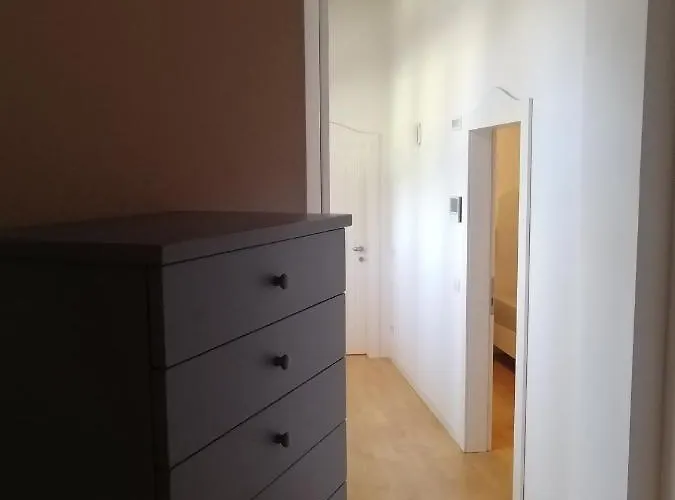 Nikolas' Valley Couette-café 3*