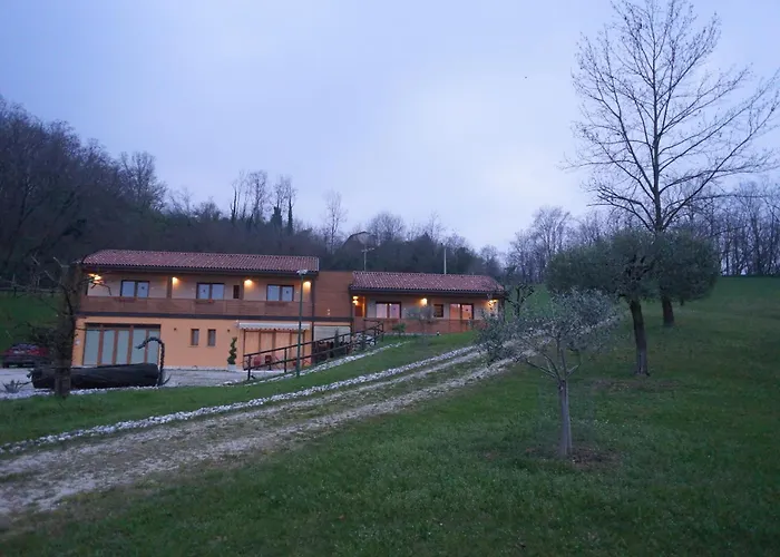 Couette-café Nikolas' Valley Cornuda